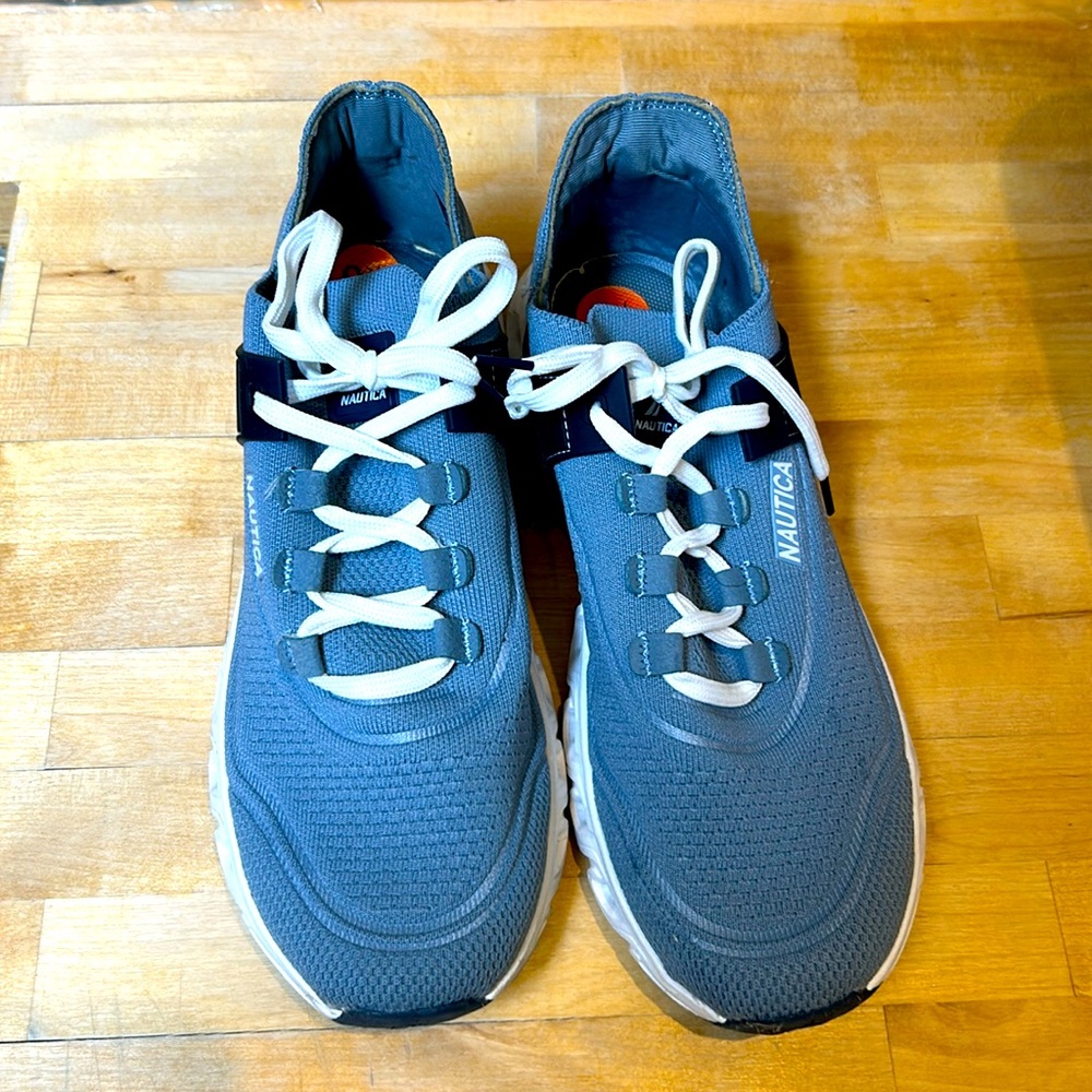 Nautical size 9.5